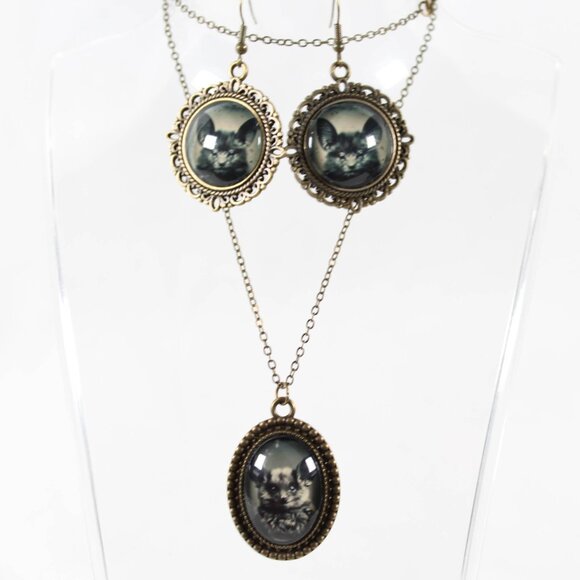 Midnight Whiskers Earrings – Gothic Bat Cameo Earrings - Picture 3 of 4